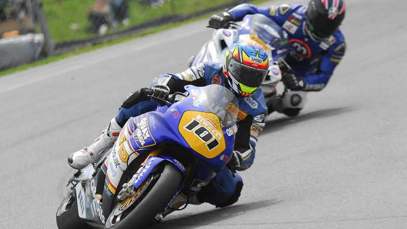 Bruising end to weekend for Mason