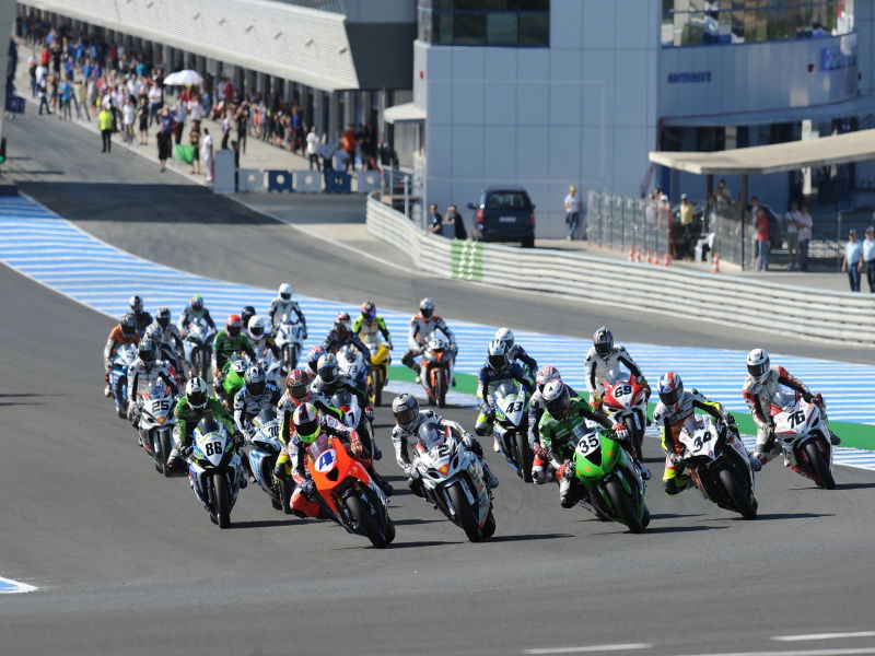 Moto2 threatens 250GP pole at Jerez.