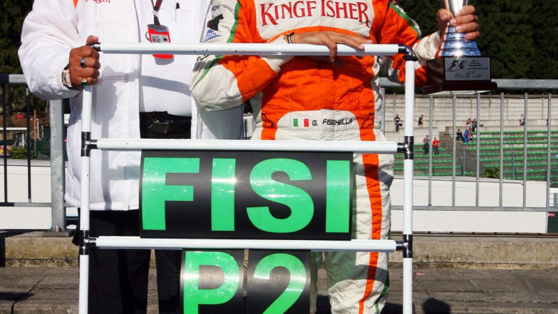Brundle: Fisichella could have won.