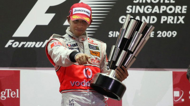 Lewis out to end 'fantastic year' with last KERS win