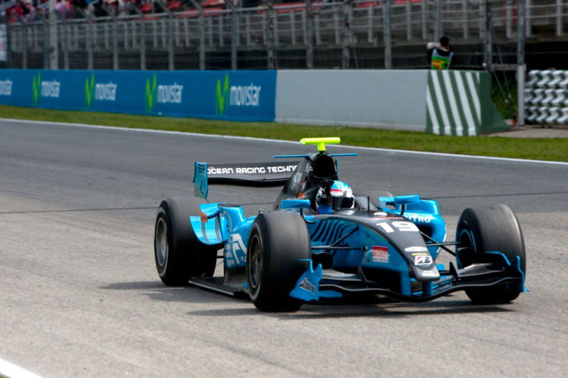 Crash-fest all but settles championship battle