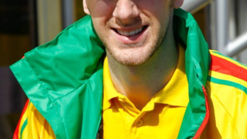 TT2012: Hutchinson ironing out set-up issues on R1