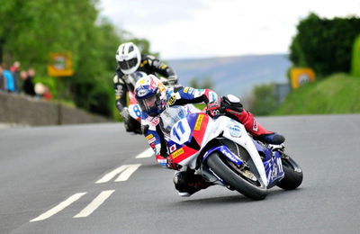 TT2012: Ex-Sidecar world champions airlifted to hospital