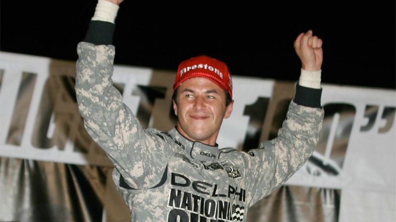Dillon Battistini lines up at Kentucky
