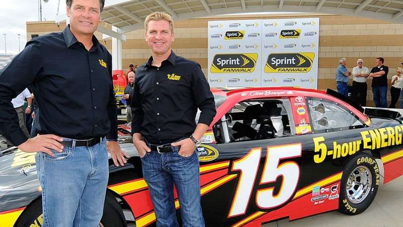 Bowyer confirms move to Waltrip Racing