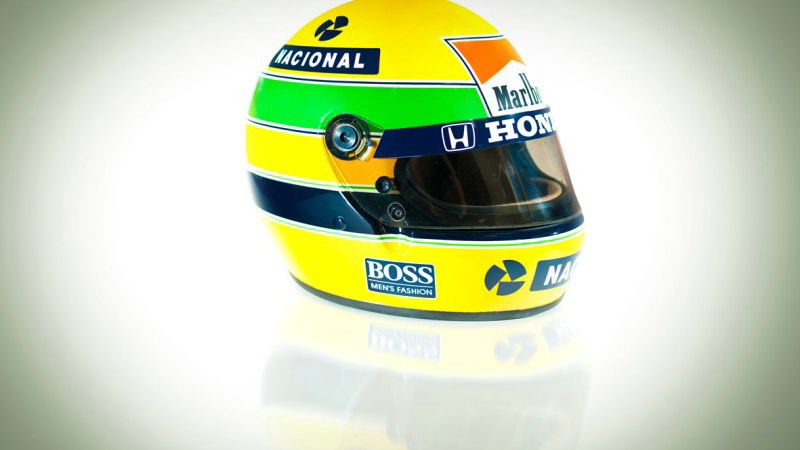 Rare Senna helmet 'headlines' auction lots