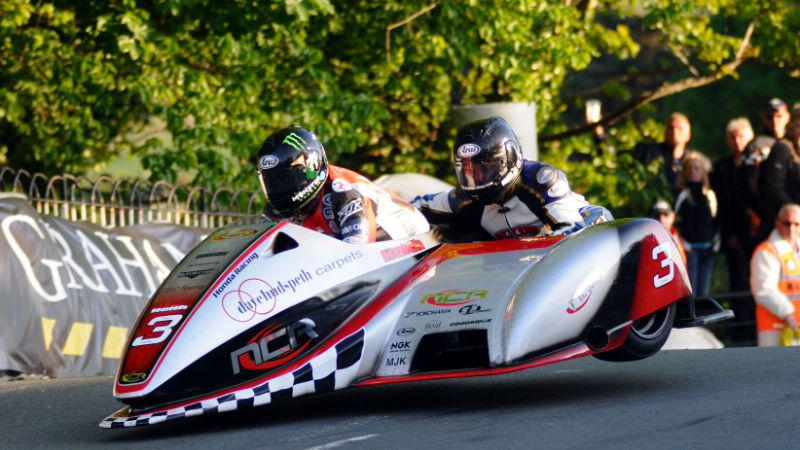 TT2012: Tuesday practice halted following Sidecar crash