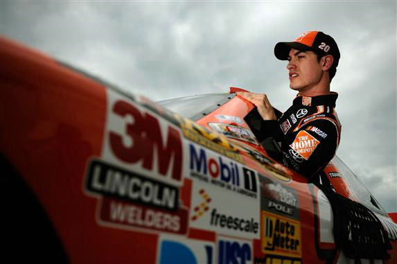 Trucks: Nelson Piquet Jr. wins at Las Vegas
