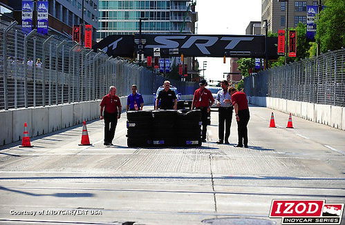 Hunter-Reay victory sets up season finale