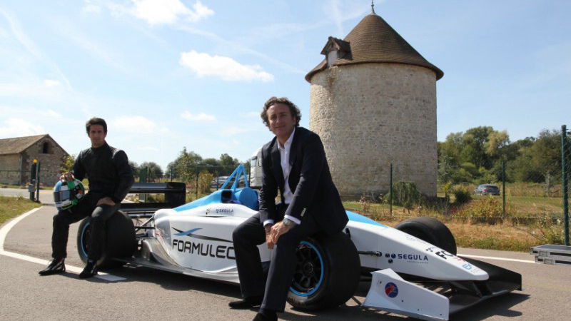 Drayson is first team to sign for Formula E