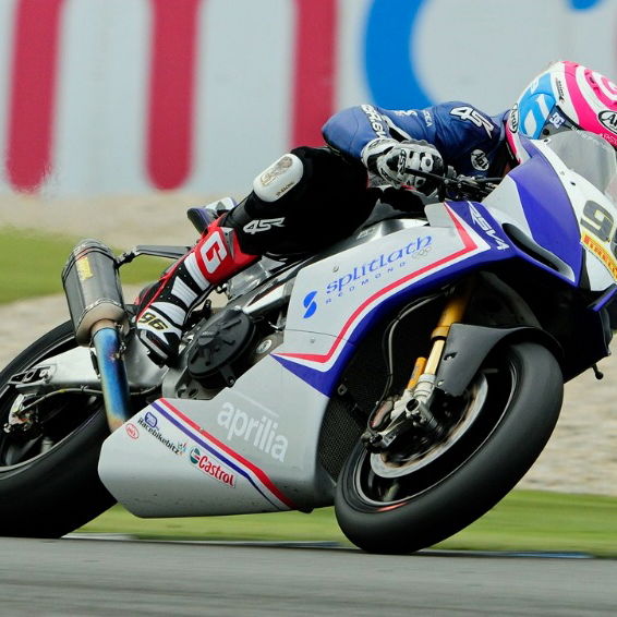 British Superbikes, Snetterton: First podium success for Rollo and Aprilia