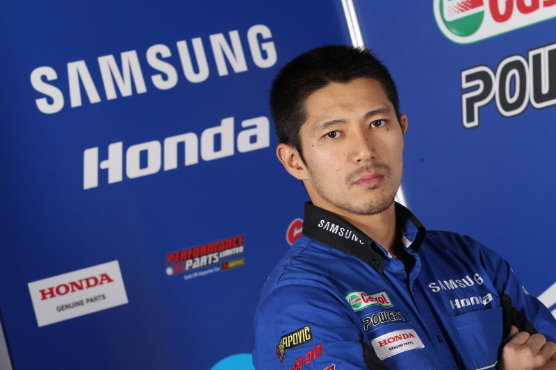 Kiyonari and Lowes on track at Cadwell Park
