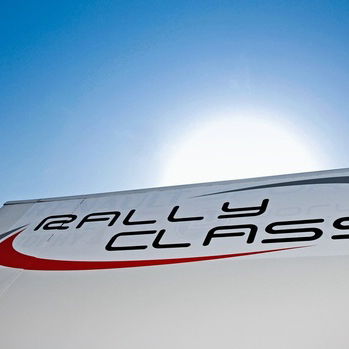 Greece more flowing than Cyprus, says Hirvonen.