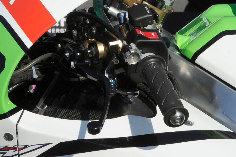 PICS Extra lever on Factory Yamaha MotoGP machine MotoGP Feature