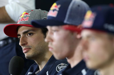  - Press conference, Carlos Sainz Jr (ESP) Scuderia Toro Rosso STR11, Daniil Kvyat (RUS) Scuderia Toro Rosso STR11 and Max