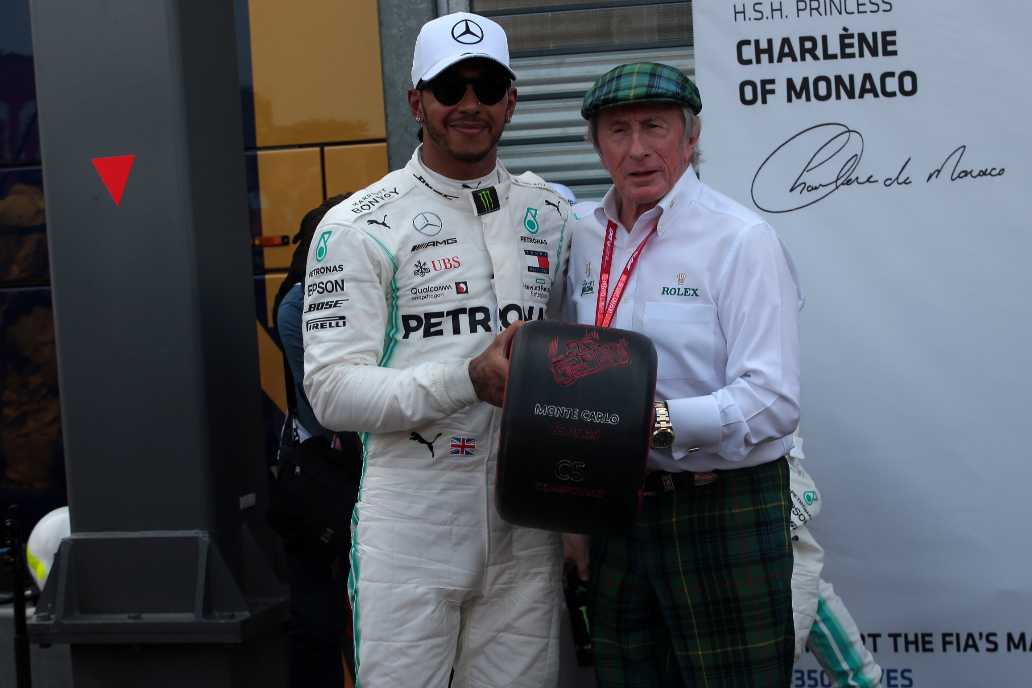  - Kualifikasi, Lewis Hamilton (GBR) Mercedes AMG F1 W10 posisi terdepan dan Sir Jackie Stewart