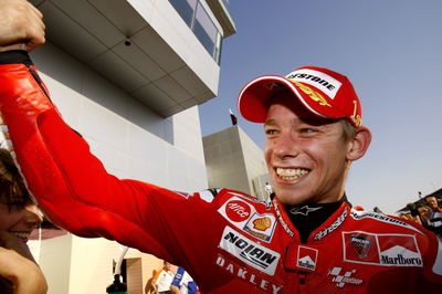 Casey Stoner (AUS), Ducati Marlboro Team, Ducati, 27, 2007 MotoGP World Championship,
Round 1, Losail, Qatar, 10 March