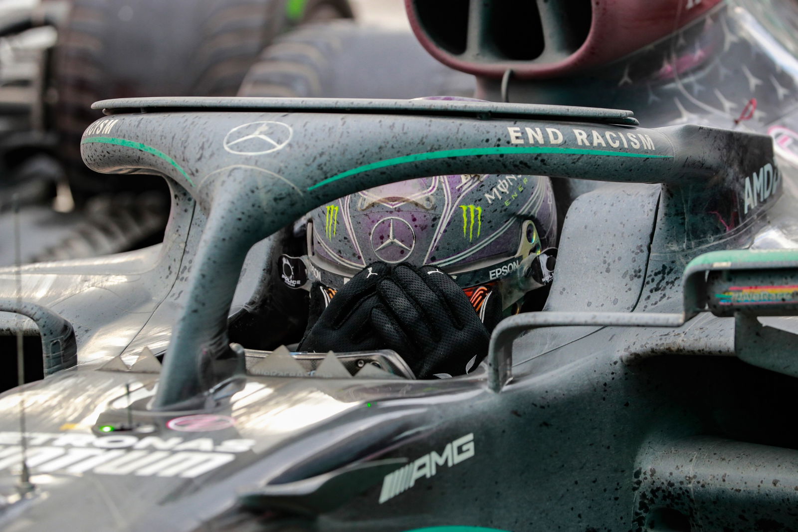 Race winner and World Champion Lewis Hamilton (GBR) Mercedes AMG F1 W11 celebrates in parc