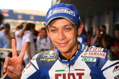 Valentino Rossi (ITA), Yamaha Factory Racing Team, Yamaha M1, 46, 2007 MotoGP World