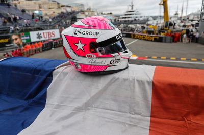 The helmet of Anthoine Hubert with the Alpine F1