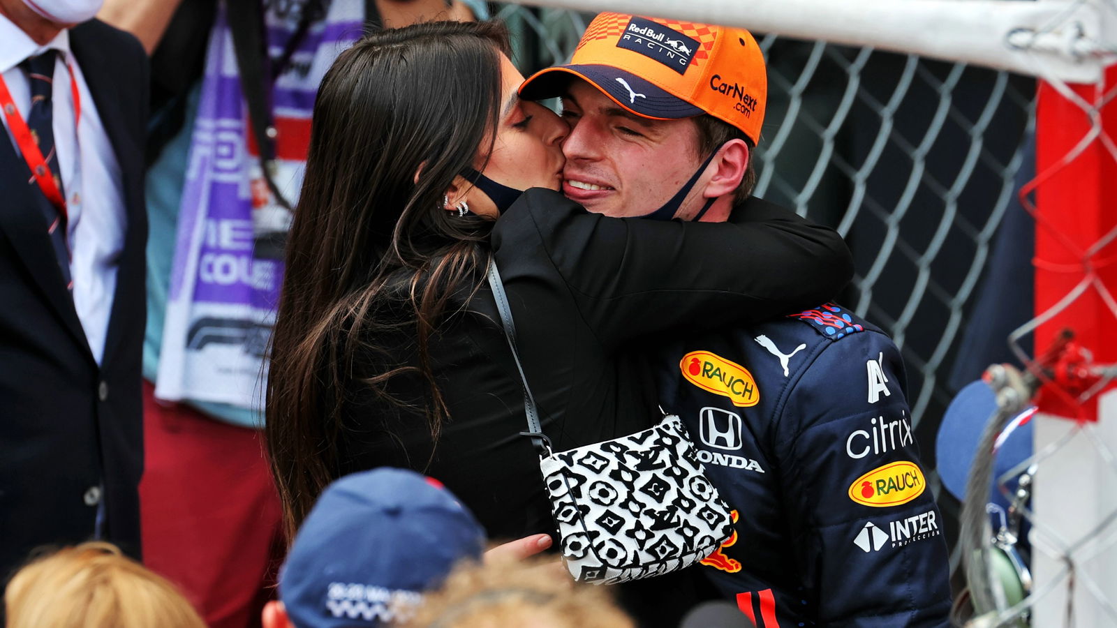 Race winner Max Verstappen (NLD) Red Bull Racing celebrates in parc ferme with his girlfriend Kelly Piquet