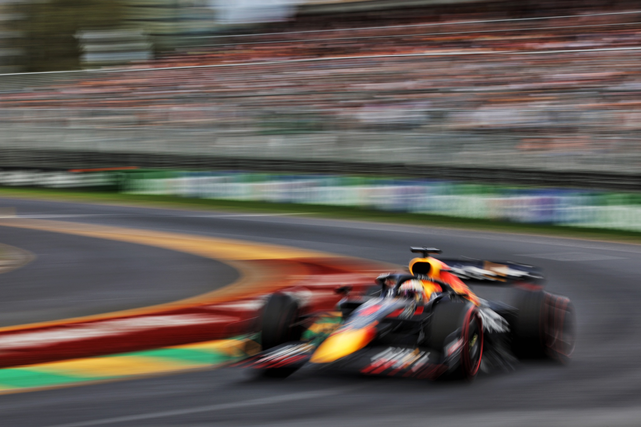 Max Verstappen (NLD) Red Bull Racing RB18. Formula 1 World Championship, Rd 3, Australian Grand Prix, Albert Park,