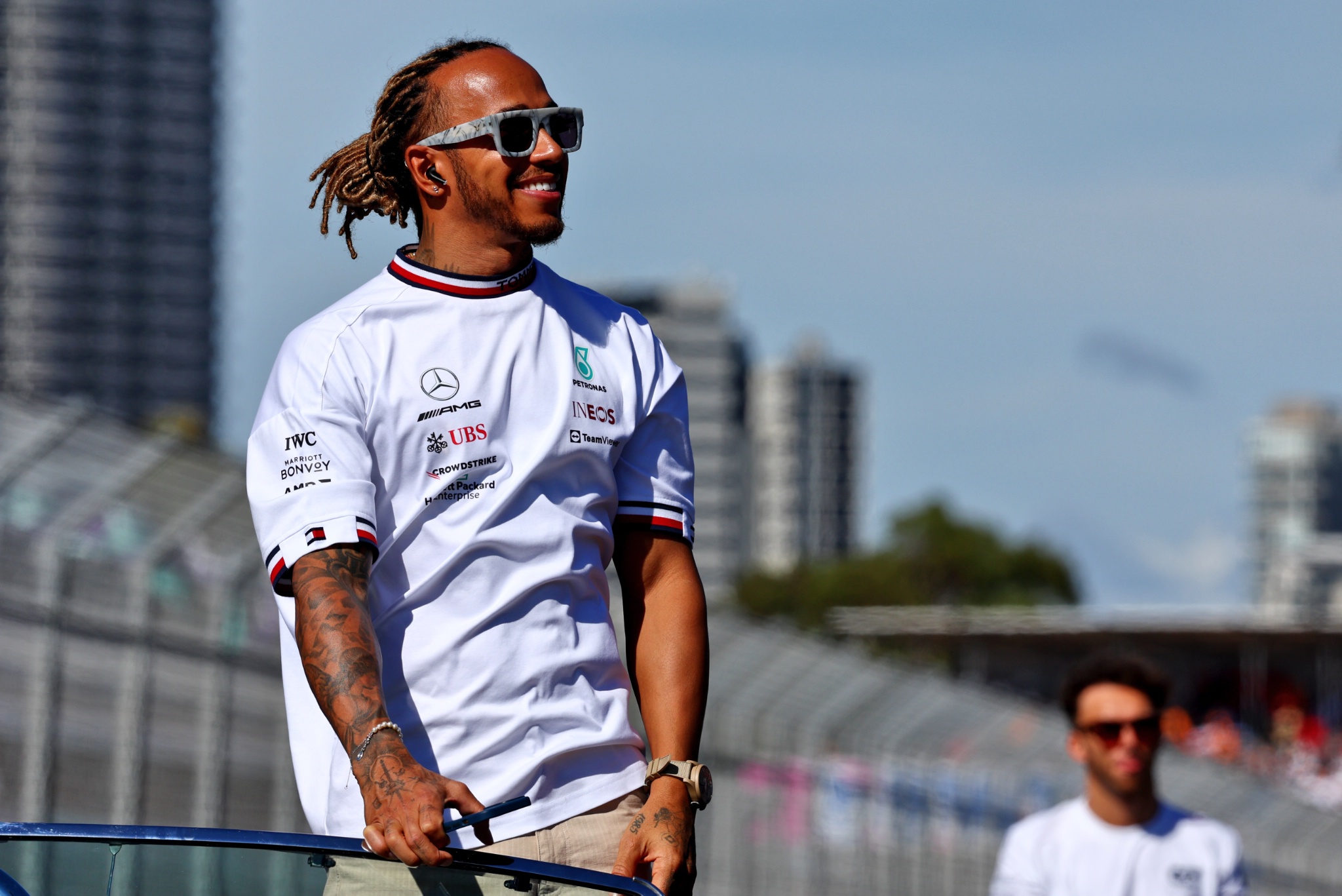 Lewis Hamilton (GBR) ) Mercedes AMG F1 di parade pembalap. Kejuaraan Dunia Formula 1, Rd 3, Australian Grand Prix,