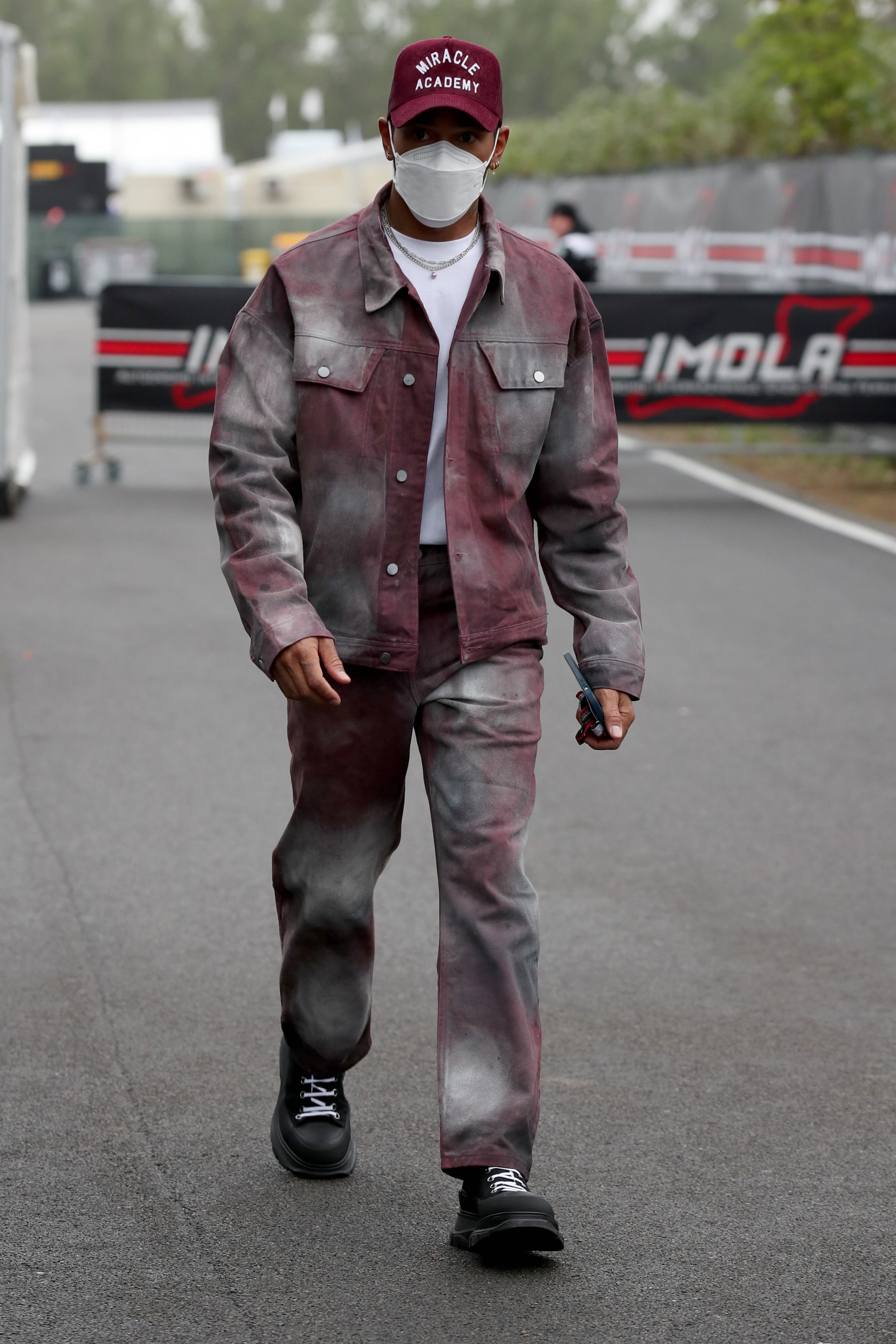 Lewis Hamilton (GBR) ) Mercedes AMG F1. Kejuaraan Dunia Formula 1, Rd 4, Emilia Romagna Grand Prix, Imola, Italy,