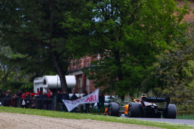 Daniel Ricciardo (AUS), McLaren F1 Team Formula 1 World Championship, Rd 4, Emilia Romagna Grand Prix, Imola, Italy, Race