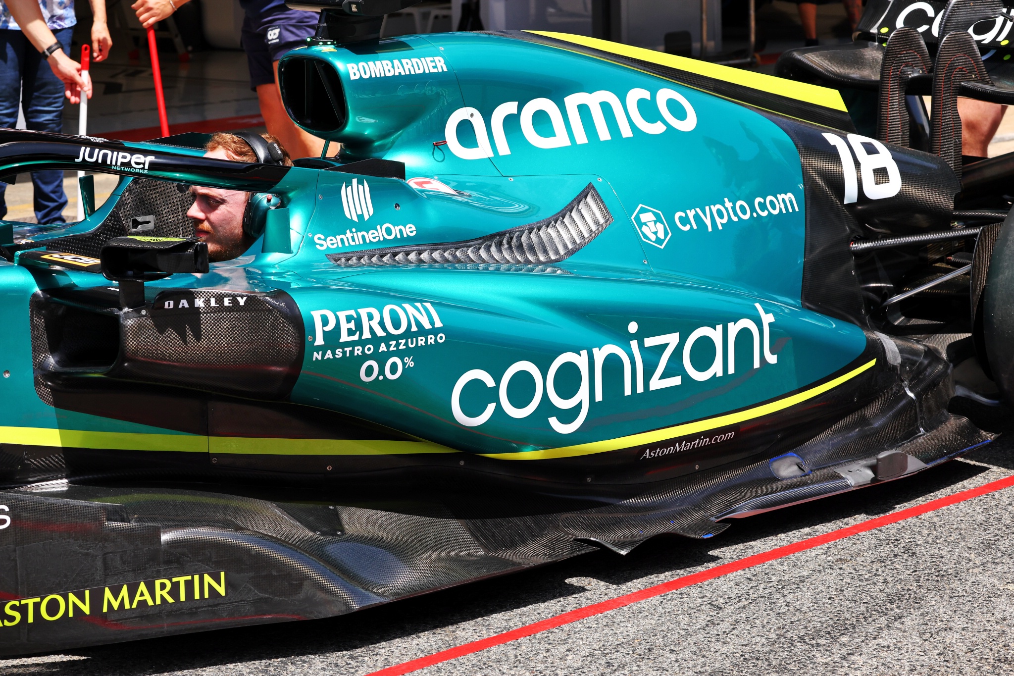 Tim Aston Martin F1 Detail lantai AMR22. Kejuaraan Dunia Formula 1, Rd 6, Grand Prix Spanyol, Barcelona, Spain,