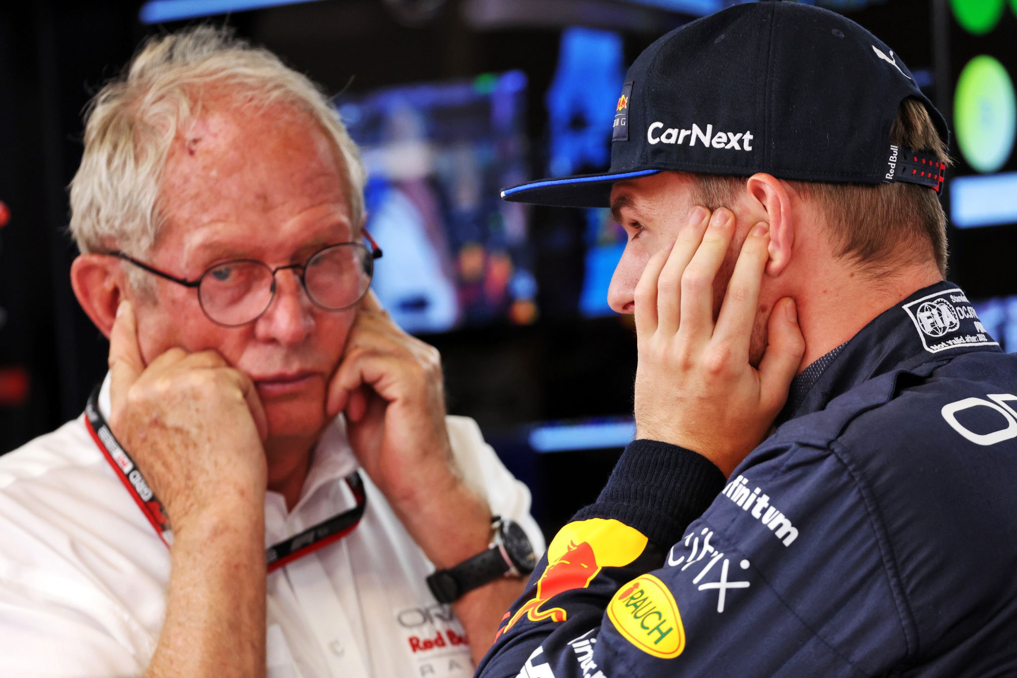 (L to R): Dr Helmut Marko (AUT) Red Bull Motorsport Consultant and Max Verstappen (NLD) Red Bull Racing. Formula 1 World