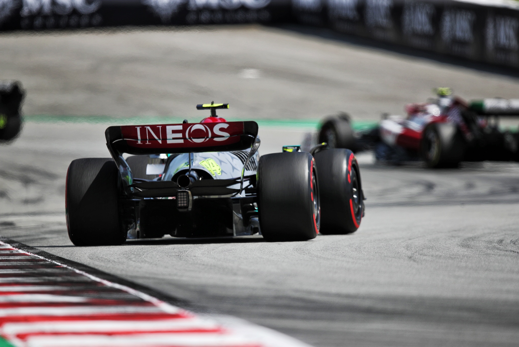 Lewis Hamilton (GBR) ) Mercedes AMG F1 W13. Kejuaraan Dunia Formula 1, Rd 6, Grand Prix Spanyol, Barcelona, Spanyol, Race