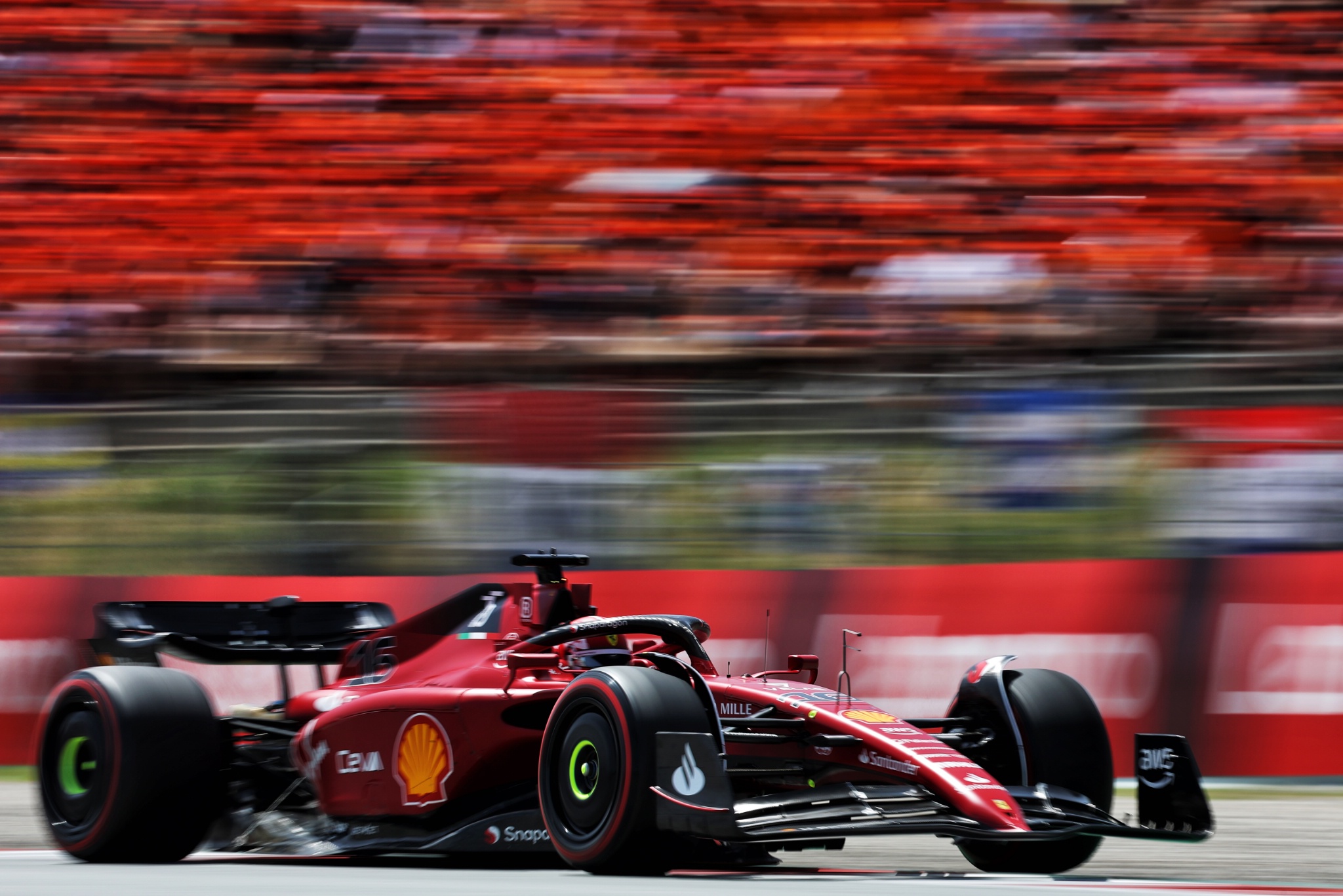 Charles Leclerc (MON) ) Ferrari F1-75. Kejuaraan Dunia Formula 1, Rd 6, Grand Prix Spanyol, Barcelona, Spain, Race
