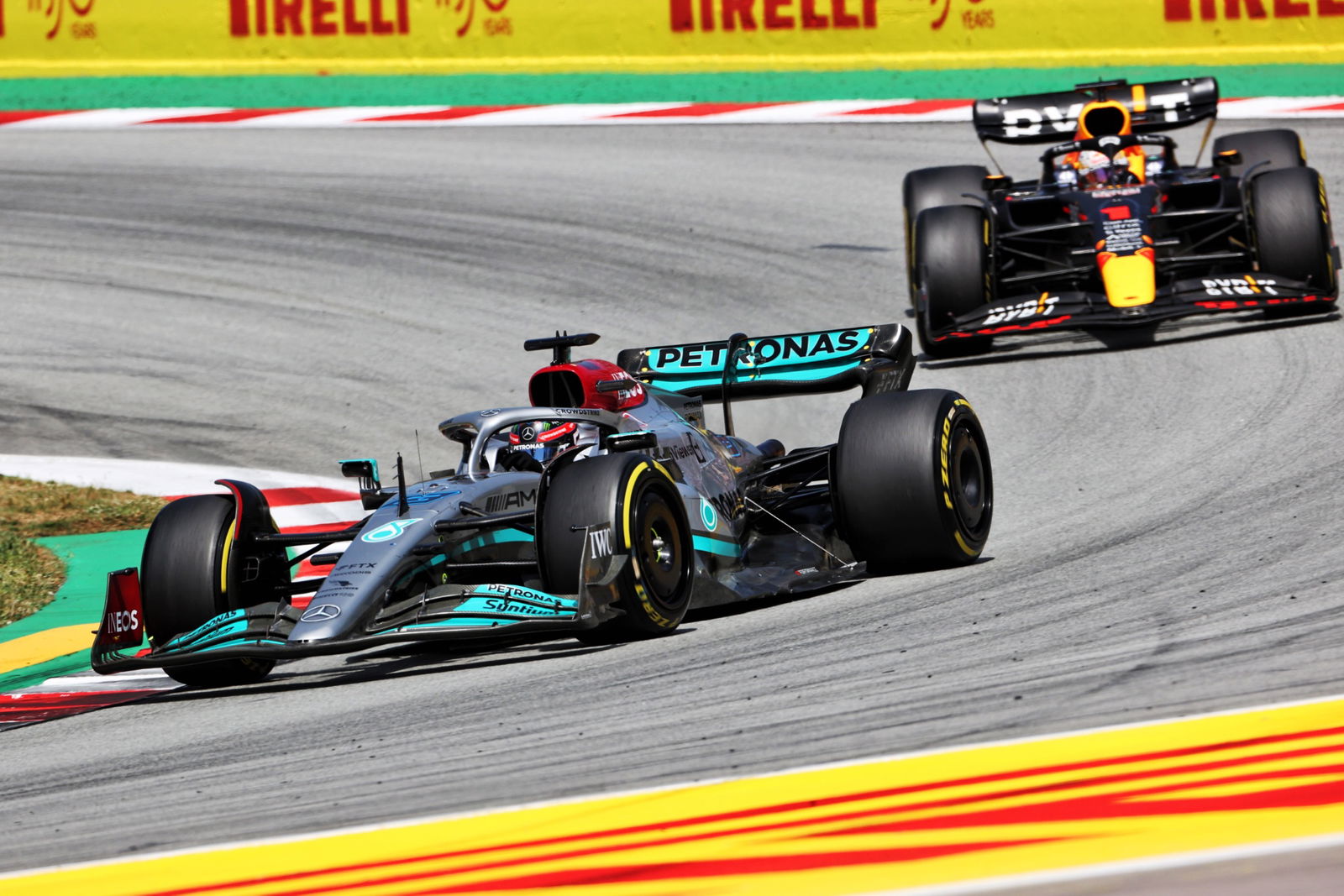 George Russell (GBR) Mercedes AMG F1 W13. Formula 1 World Championship, Rd 6, Spanish Grand Prix, Barcelona, Spain, Race