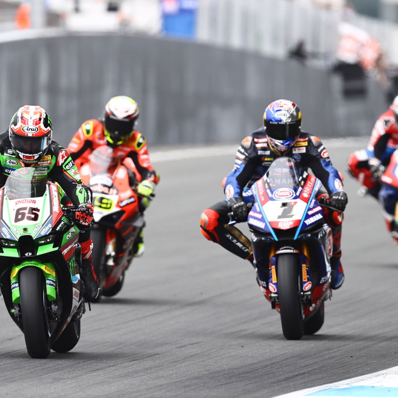 Jonathan Rea, Toprak Razgatlioglu World Superbike Estoril