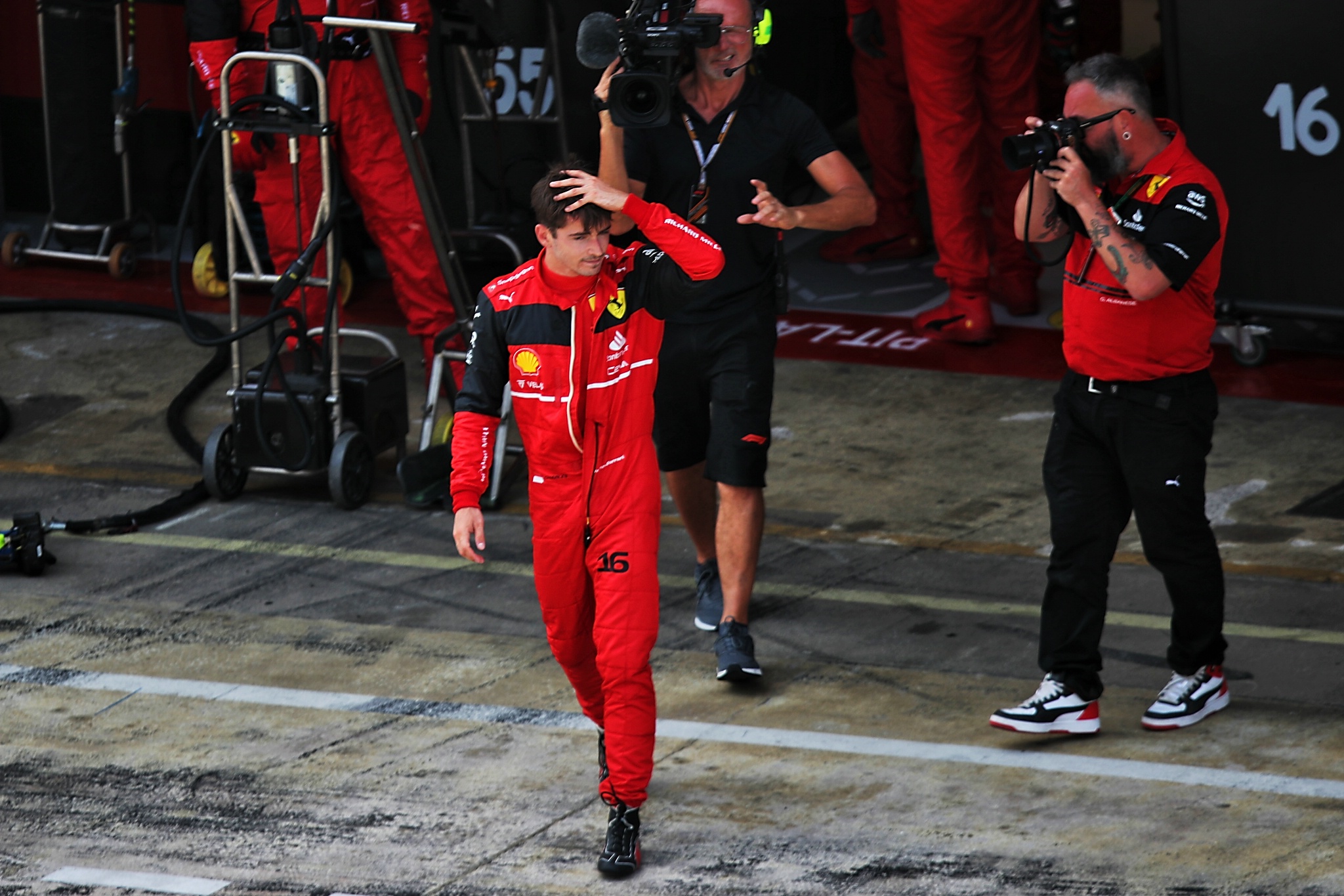Charles Leclerc (MON) Ferrari pensiun dari balapan. Kejuaraan Dunia Formula 1, Rd 6, Grand Prix Spanyol, Barcelona,