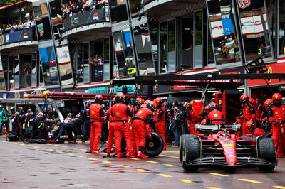 Charles Leclerc (MON) Ferrari F1-75 makes a pit stop. Formula 1 World Championship, Rd 7, Monaco Grand Prix, Monte Carlo,