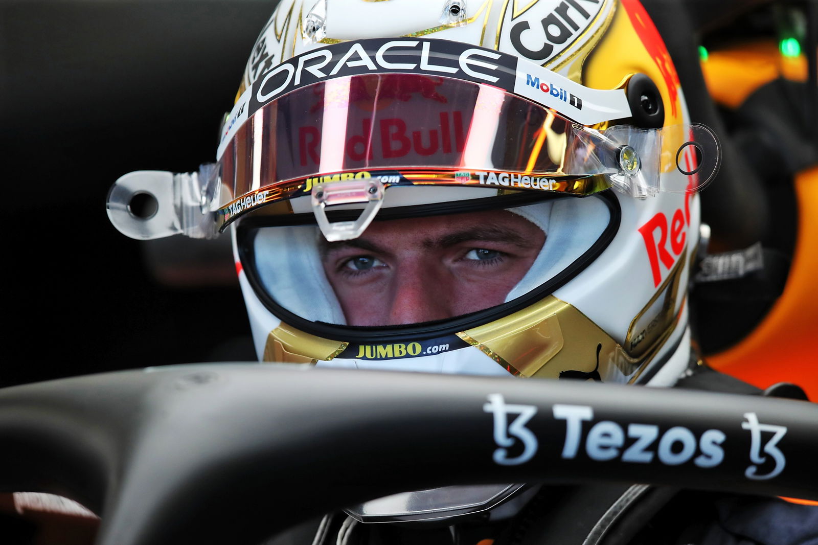 Max Verstappen (NLD) ) Red Bull Racing RB18. Kejuaraan Dunia Formula 1, Rd 8, Grand Prix Azerbaijan, Sirkuit Jalanan Baku,