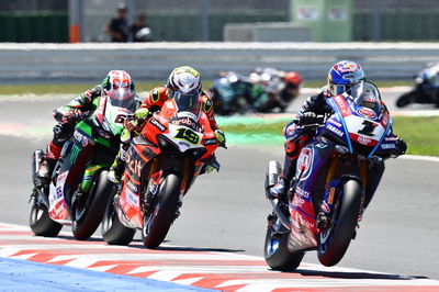 Toprak Razgatlioglu, Alvaro Bautista dan Jonathan Rea, balapan Misano WorldSBK1, 11 Juni