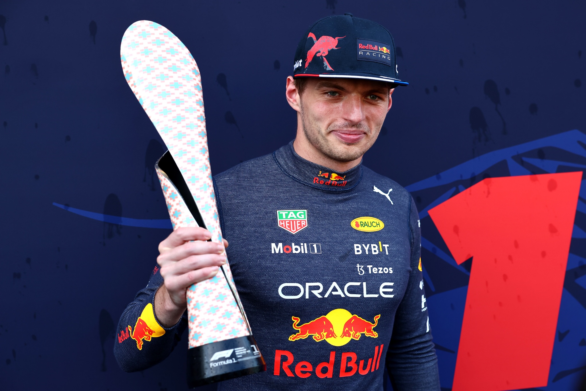 1st place Max Verstappen (NLD) Red Bull Racing RB18. Formula 1 World Championship, Rd 8, Azerbaijan Grand Prix, Baku Street