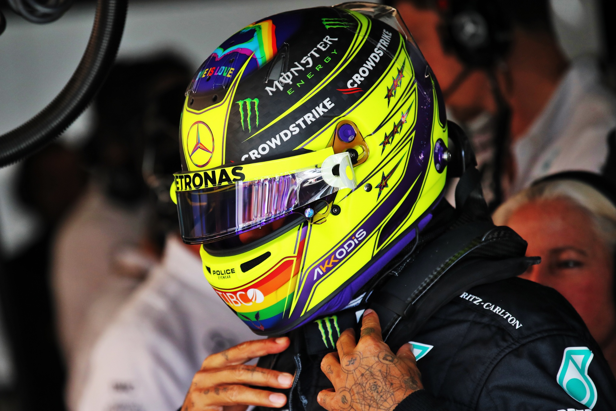 Lewis Hamilton (GBR) Mercedes AMG F1. Formula 1 World Championship, Rd 9, Canadian Grand Prix, Montreal, Canada, Practice