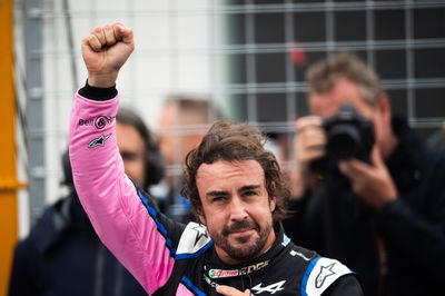 Fernando Alonso (ESP) Alpine F1 Team celebrates his second position in qualifying parc ferme. Formula 1 World