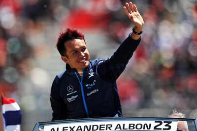 Alexander Albon (THA) ) Williams Balap di parade pembalap. Kejuaraan Dunia Formula 1, Rd 9, Grand Prix Kanada,