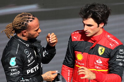 3rd place Lewis Hamilton (GBR) Mercedes AMG F1 with Carlos Sainz Jr (ESP) Ferrari F1-75. Formula 1 World Championship, Rd