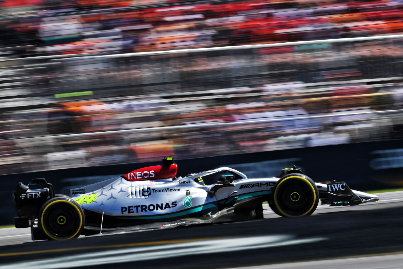 Lewis Hamilton (GBR) Mercedes AMG F1 W13. Formula 1 World Championship, Rd 9, Canadian Grand Prix, Montreal, Canada, Race