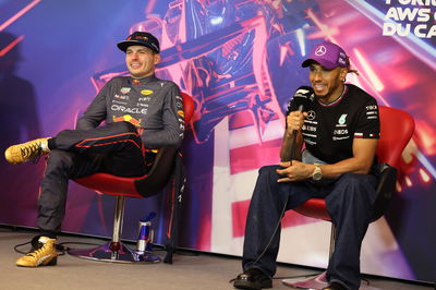 (L to R): Max Verstappen (NLD) Red Bull Racing and Lewis Hamilton (GBR) Mercedes AMG F1 in the post race FIA Press