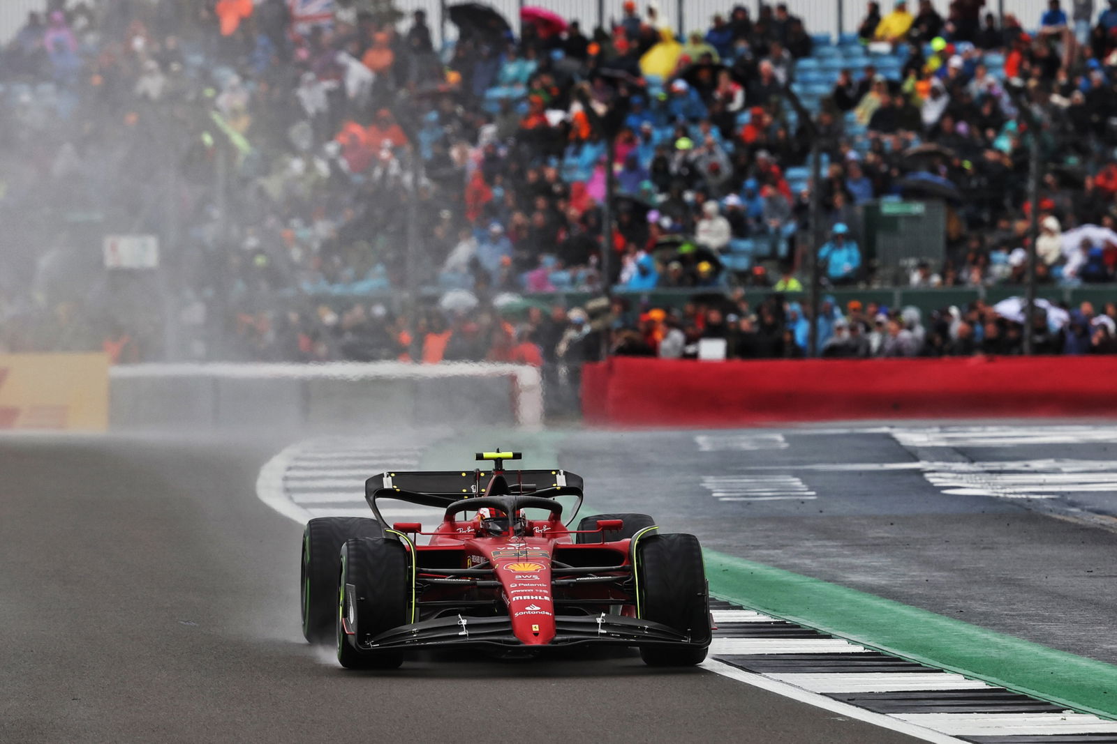 Carlos Sainz Jr (ESP) Ferrari F1-75. Formula 1 World Championship, Rd 10, British Grand Prix, Silverstone, England,