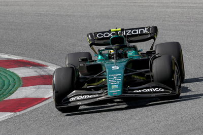 Sebastian Vettel (GER ) Aston Martin F1 Team AMR22. Kejuaraan Dunia Formula 1, Rd 11, Grand Prix Austria, Spielberg,