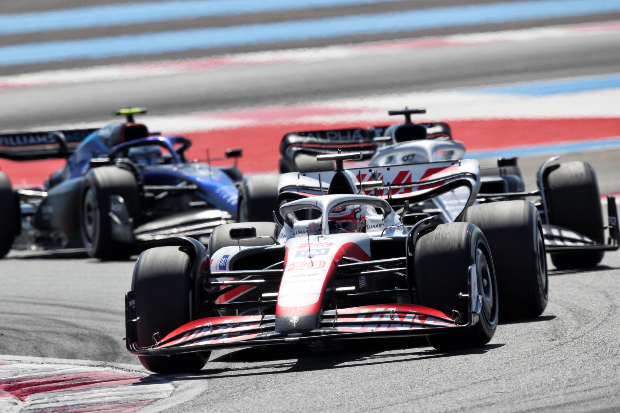 Kevin Magnussen (DEN) Haas VF-22. Formula 1 World Championship, Rd 12, French Grand Prix, Paul Ricard, France, Race Day.