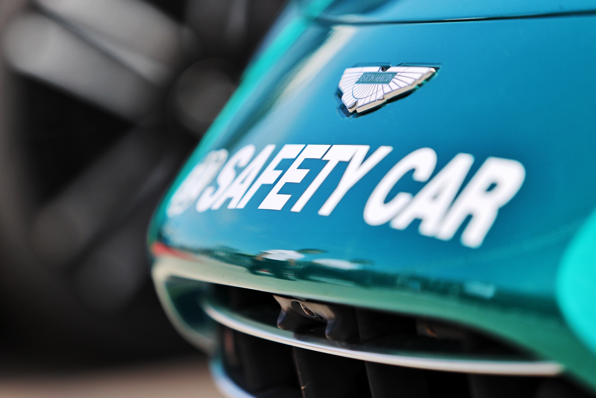 Aston Martin FIA Safety Mobil. Kejuaraan Dunia Formula 1, Rd 13, Grand Prix Hongaria, Budapest, Hongaria, Persiapan